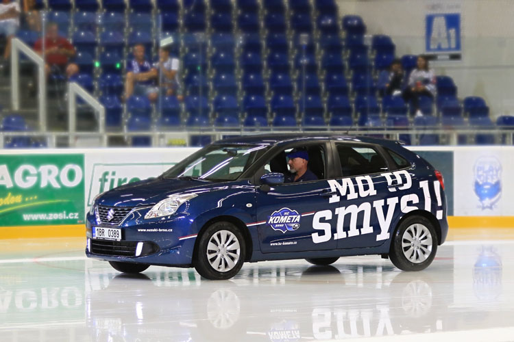 suzuki_baleno_kometa