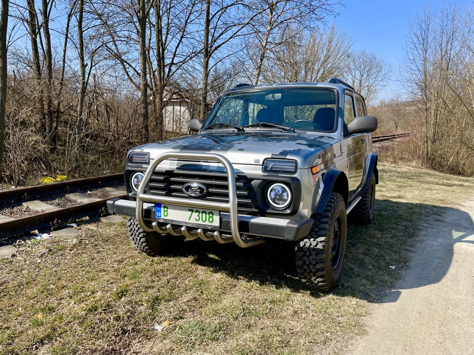 Dodali jsme již 200 kusů legendárního off-roadu Niva